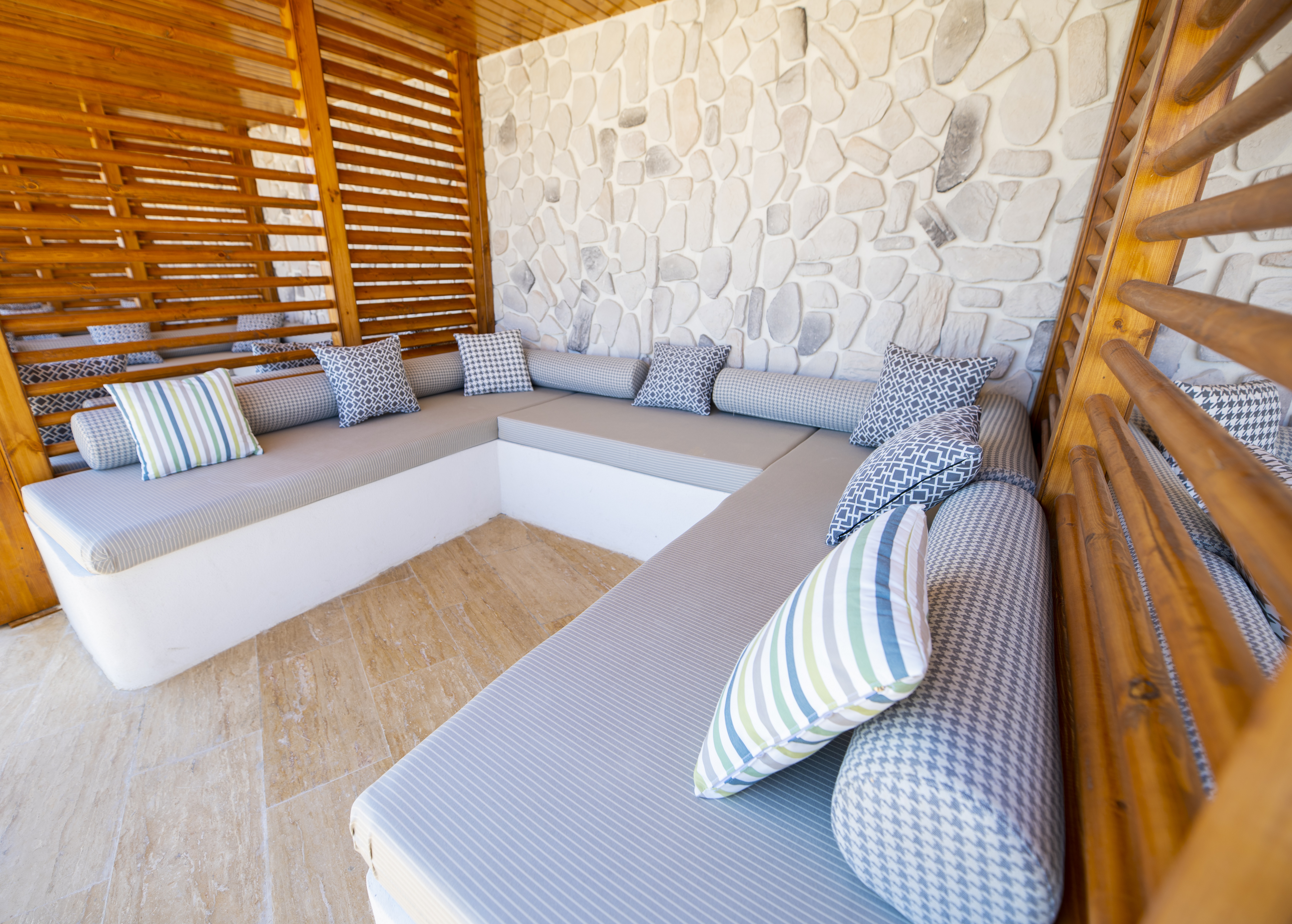 CHAMADA PRESTIGE HOTEL & CASINO & SPA